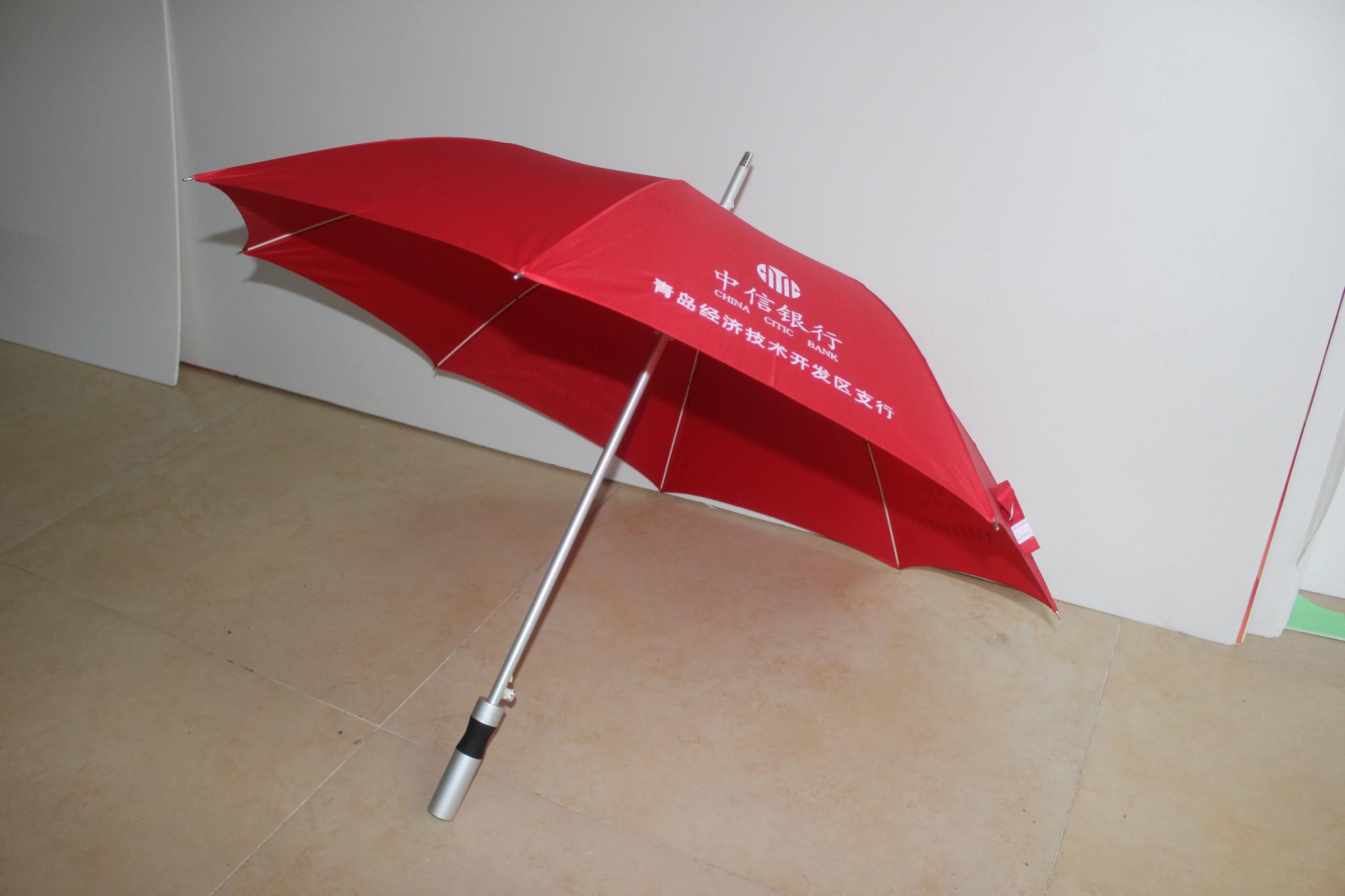 廣西南寧廣告?zhèn)闩l(fā),鋁合金拉簧纖維骨傘,8骨廣告雨傘定做價(jià)格